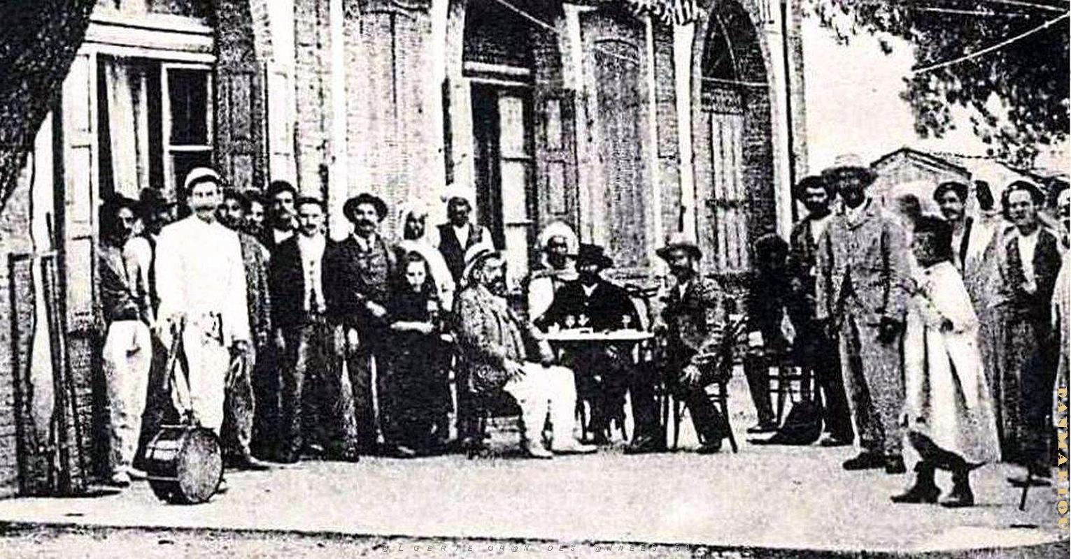 2352- Oued-Athmenia - Cafe2Salomo - 1932.jpg